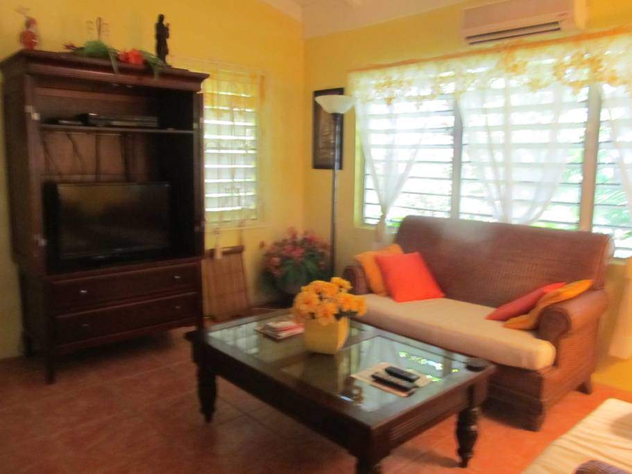 Cariso Suite Living Room